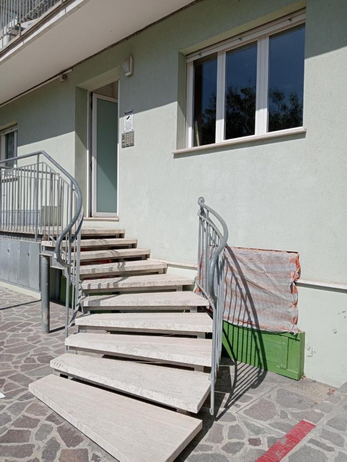 Appartamenti Carlotta Rimini Zewnętrze zdjęcie